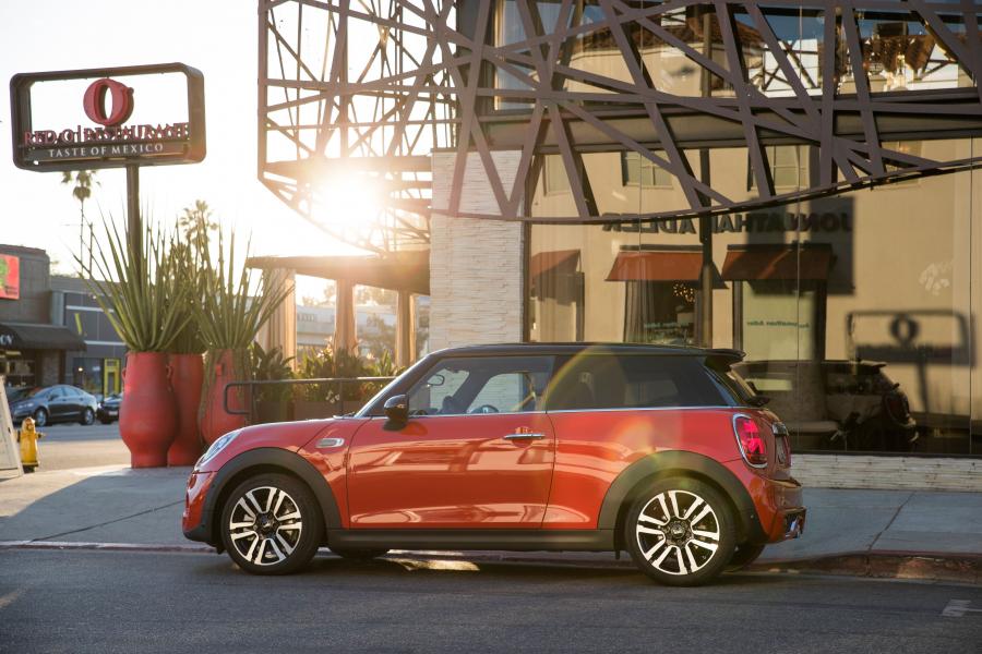  Mini Cooper S (F56) 2018 года  (WW) (фото 188 из 196)